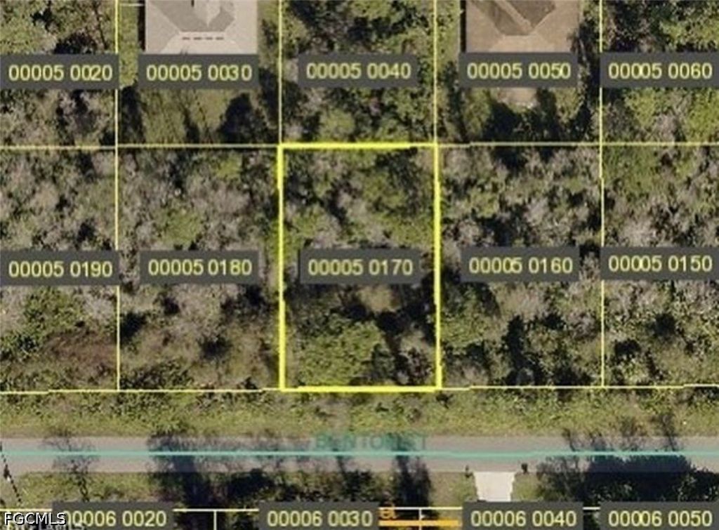 5430 Benton St, LEHIGH ACRES