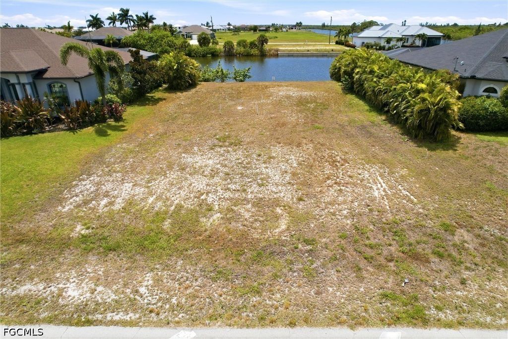 1722 Old Burnt Store Rd N, CAPE CORAL