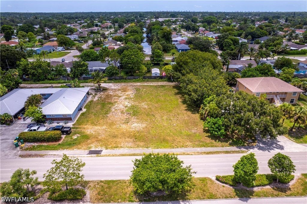 2171 Sunshine Blvd, Naples