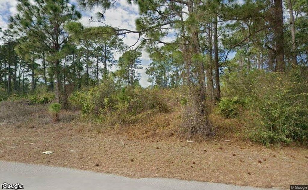 456 Hull Ave S, Lehigh Acres