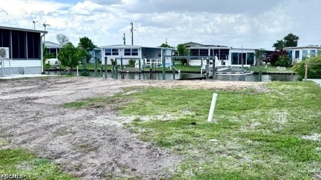 14655 Paul Revere Loop, North Fort Myers