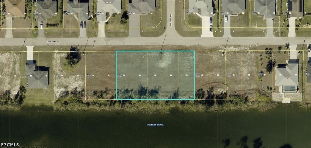 2002 Nw 27th St, Cape Coral