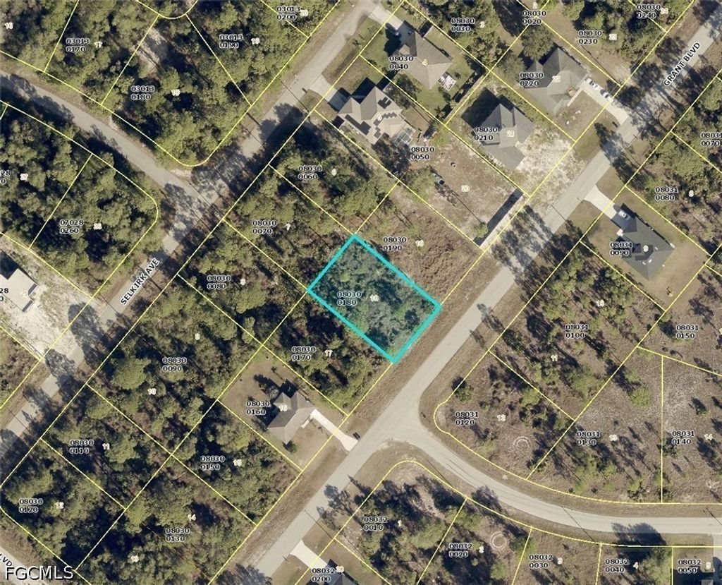 1011 Grant Blvd, Lehigh Acres