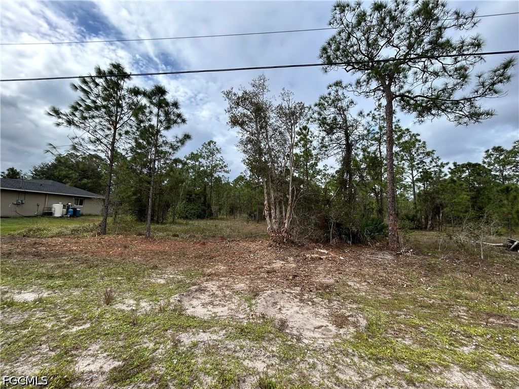 445 Jaguar Blvd, Lehigh Acres