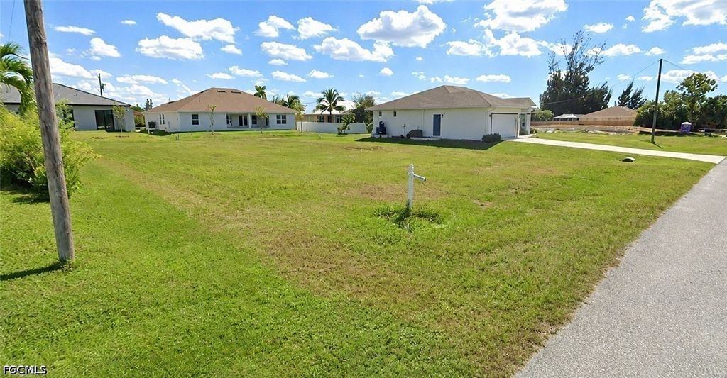 2333 Nw 36th Ave, Cape Coral