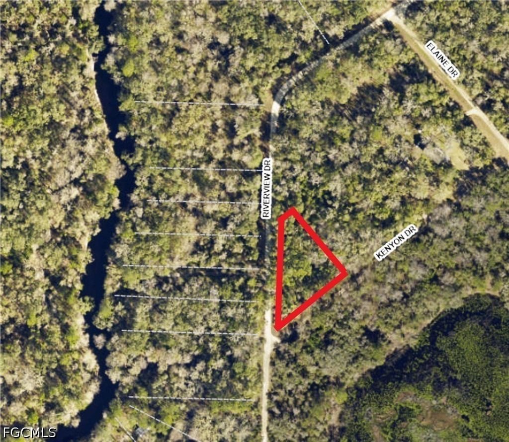 Kenyon Dr, WEBSTER