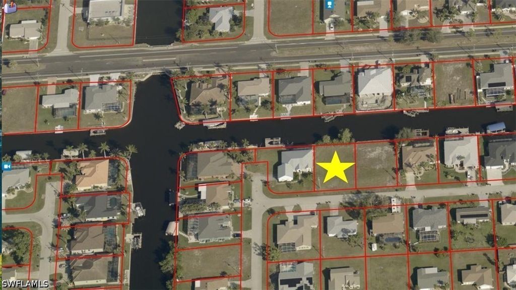 427 Sw 40th Ter, Cape Coral