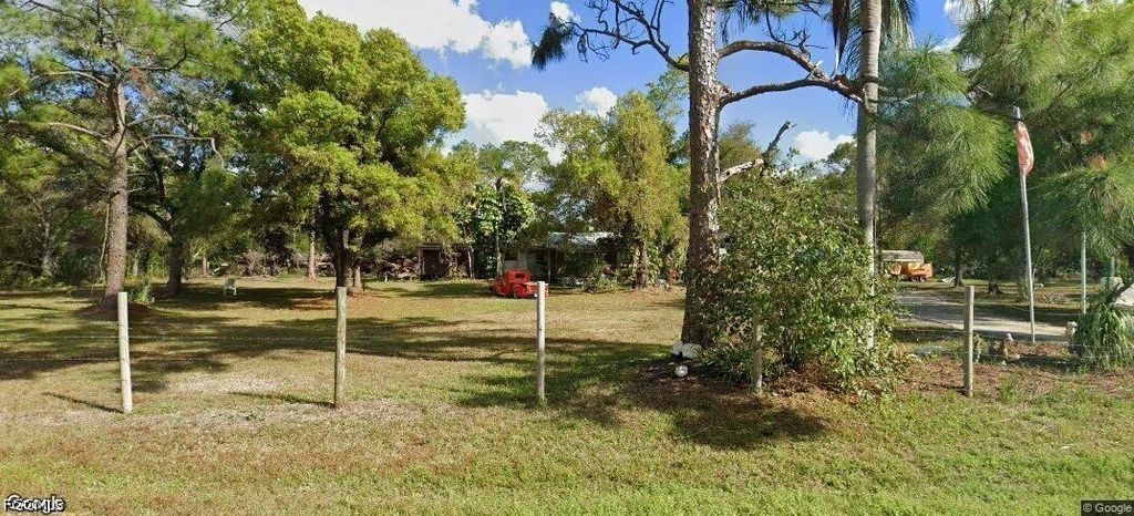 6941 Eastwood Acres Rd, Fort Myers