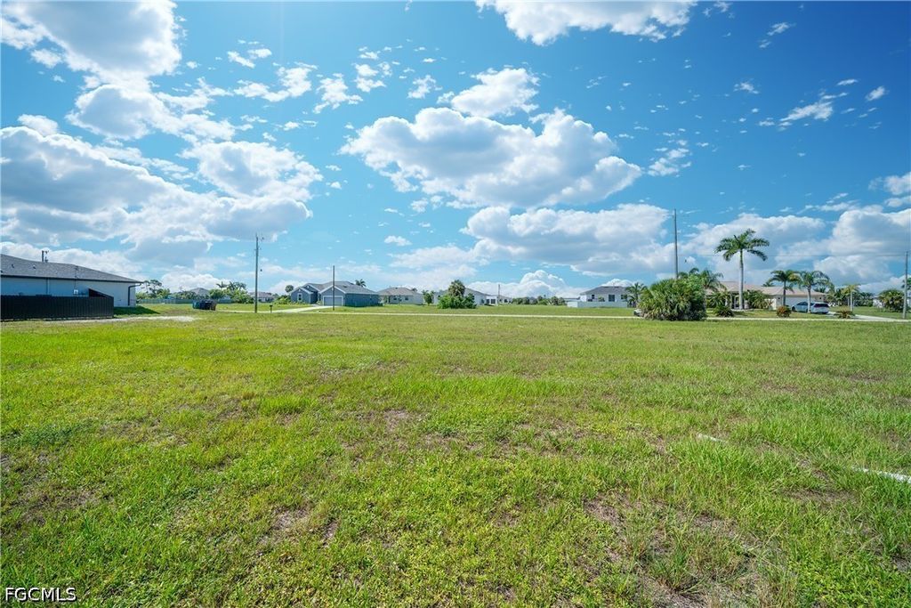 4119 Nw 37th St, CAPE CORAL