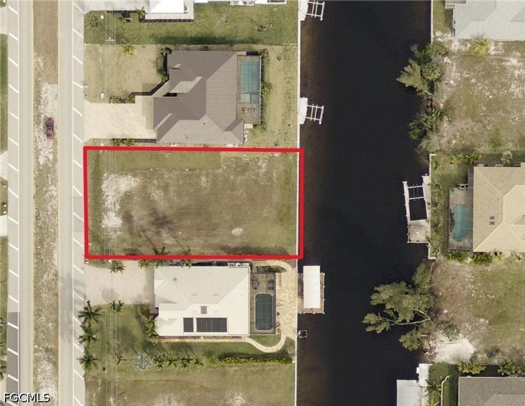 1809 Old Burnt Store Rd N, CAPE CORAL