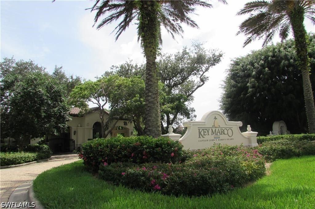816 Whiskey Creek Dr, Marco Island
