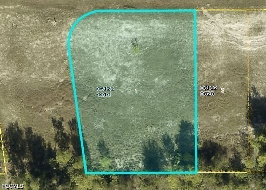 3528 Nw 47th St, Cape Coral