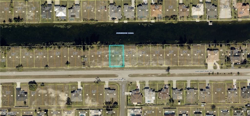 2829 Diplomat Pkwy W, CAPE CORAL