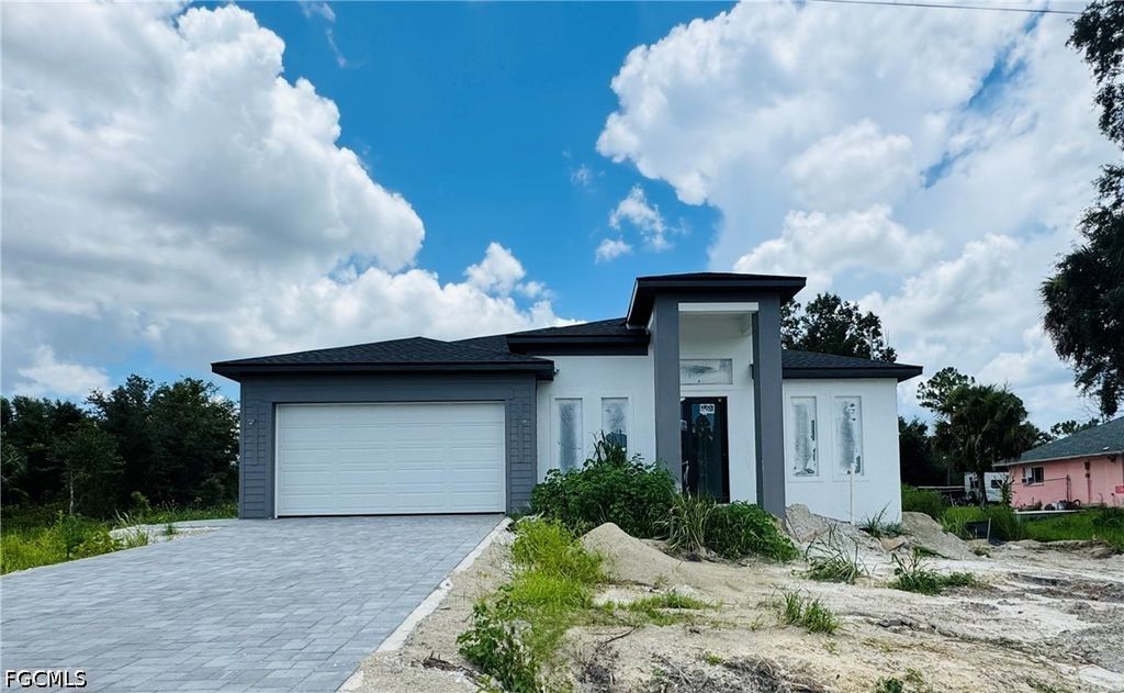 808 Richmond Ave N, LEHIGH ACRES