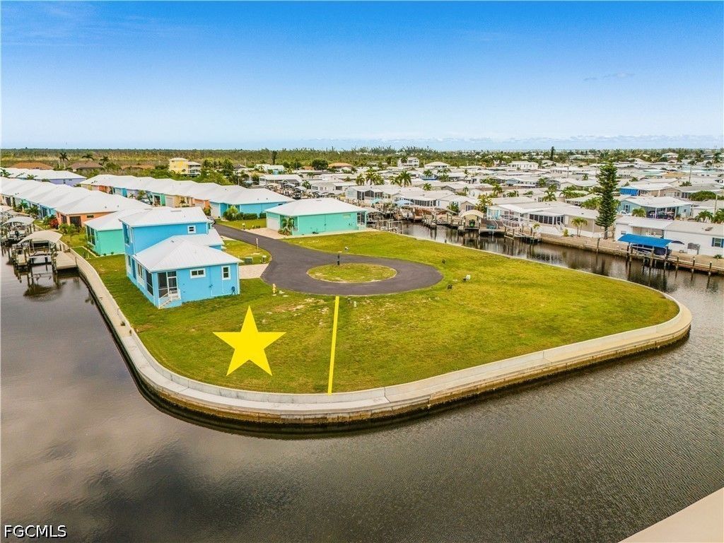 2971 Trawler Ln, ST. JAMES CITY