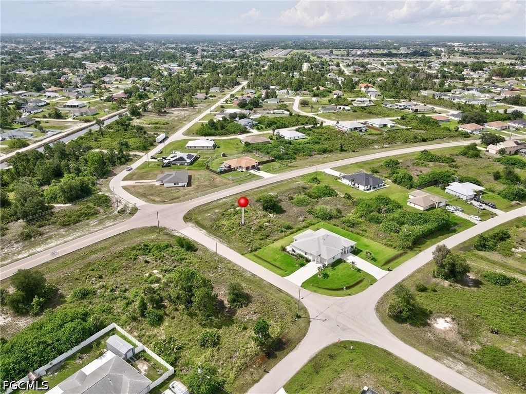 854/856 Alabama Rd S, Lehigh Acres