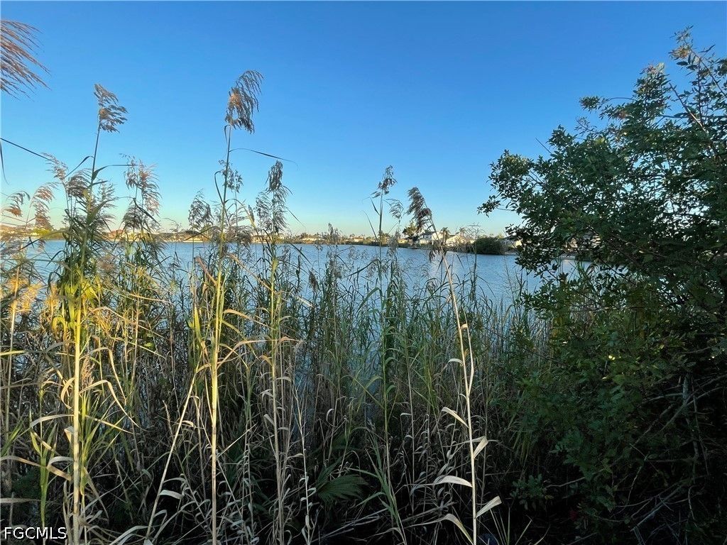 1701 Nw 14th Ave, CAPE CORAL