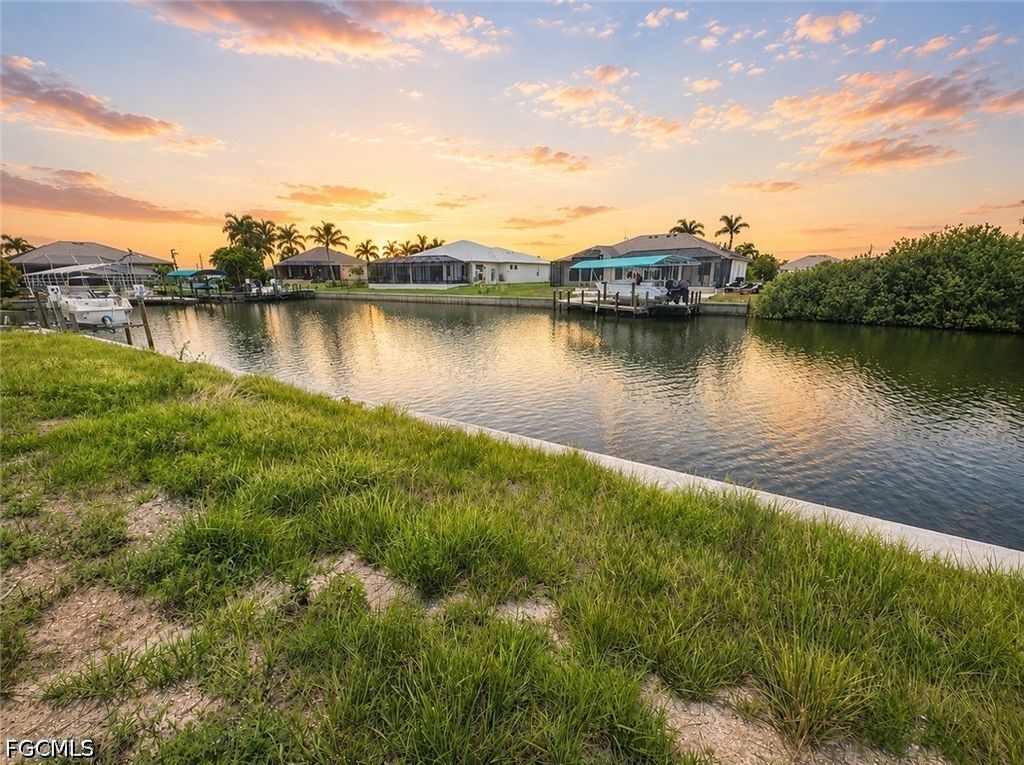 1216 Nw 36th Ave, CAPE CORAL