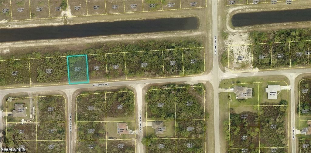 1139 Antonio St E, Lehigh Acres