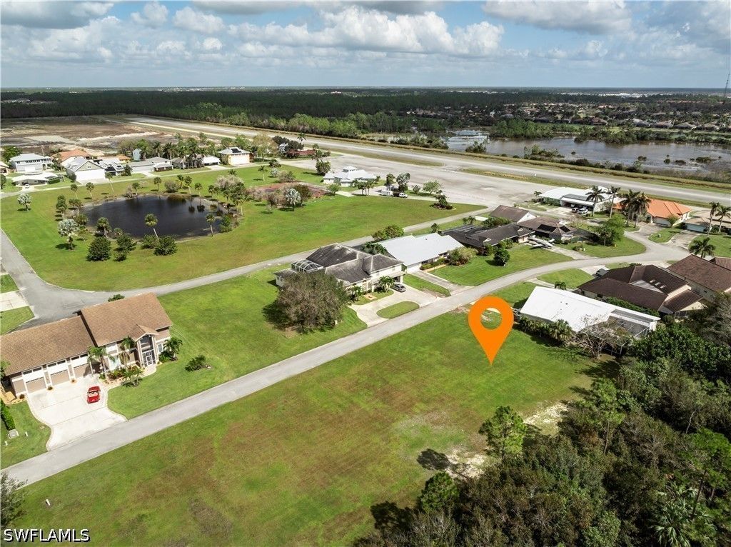 4085 Skyway Dr Lot#33, Naples