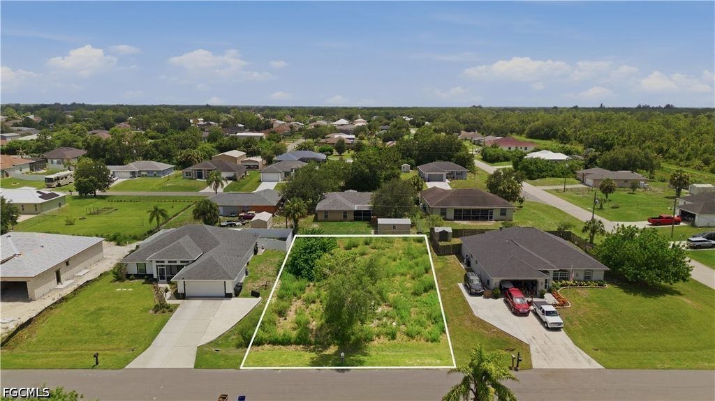 6421 Castlewood Cir, FORT MYERS