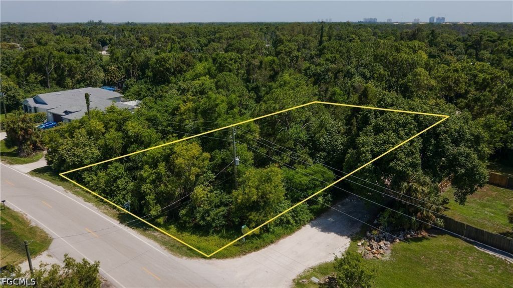 20190 Trlside Dr, Estero