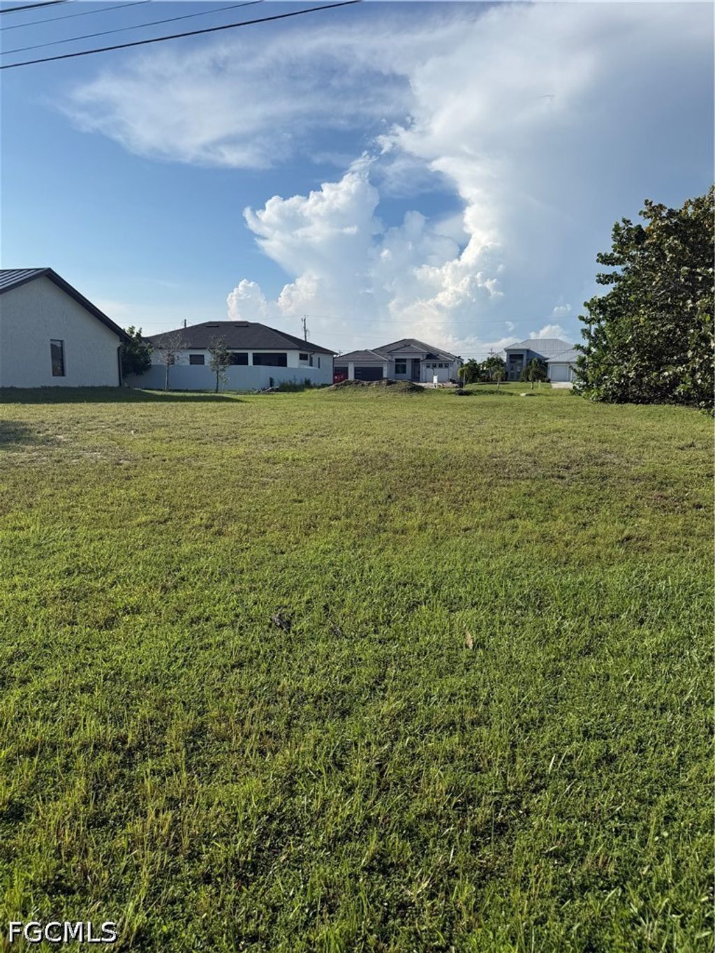 3702 Nw 1st Ter, Cape Coral