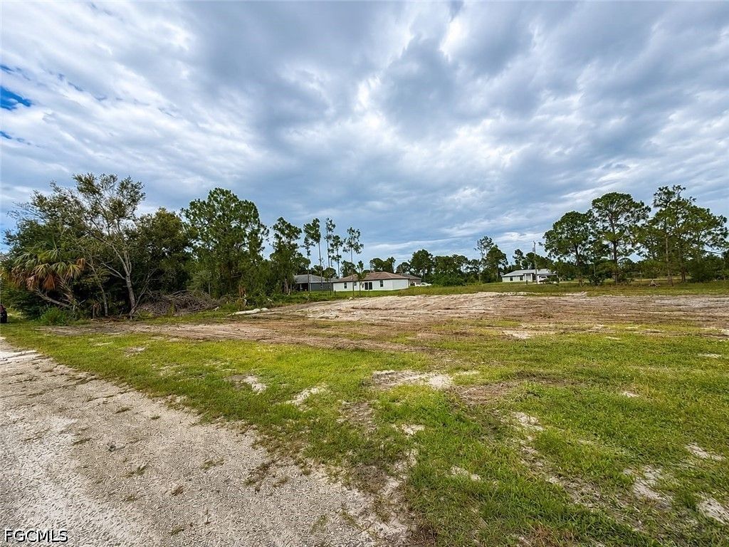 843 Dante Ave S, Lehigh Acres