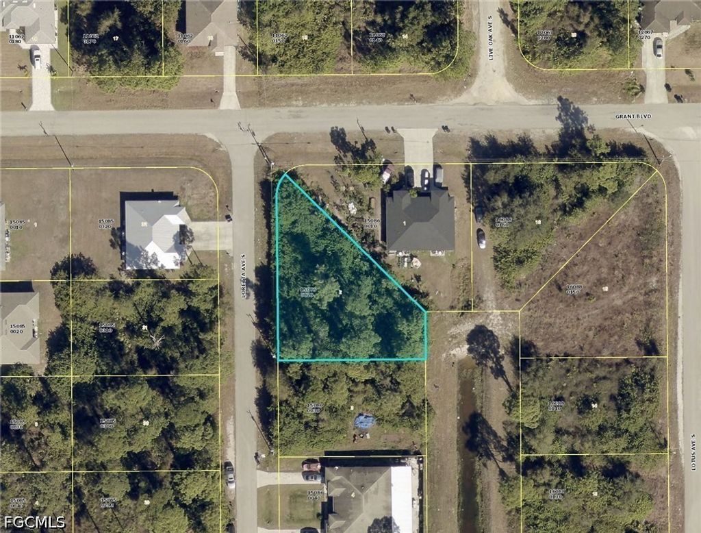 439 Loretta Ave S, LEHIGH ACRES