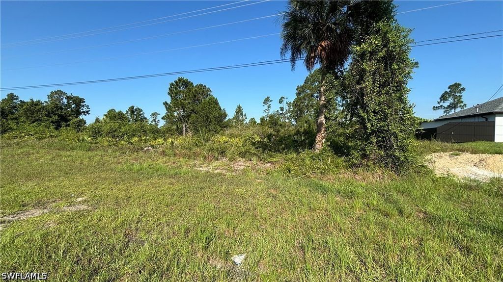 462 Columbus Blvd S, Lehigh Acres