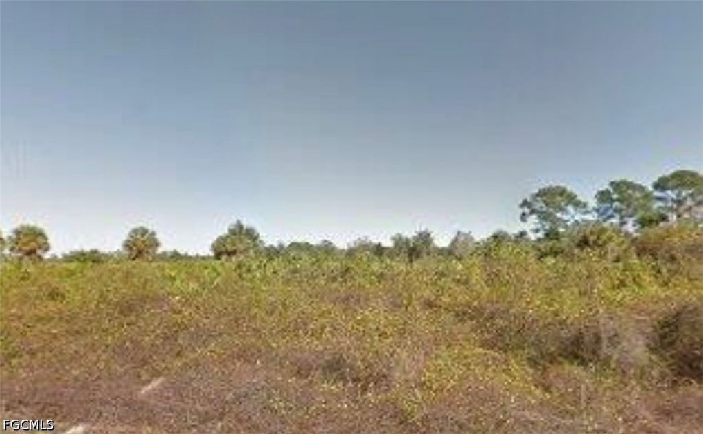 638 Myrna Ct, Lehigh Acres
