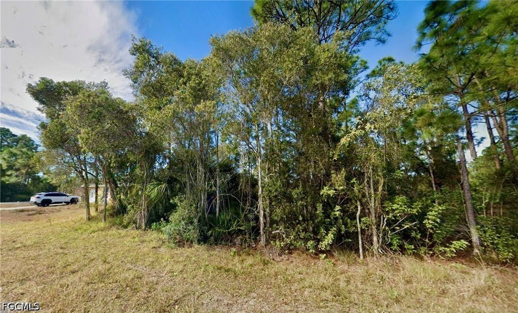 734 Bedford Dr, LEHIGH ACRES