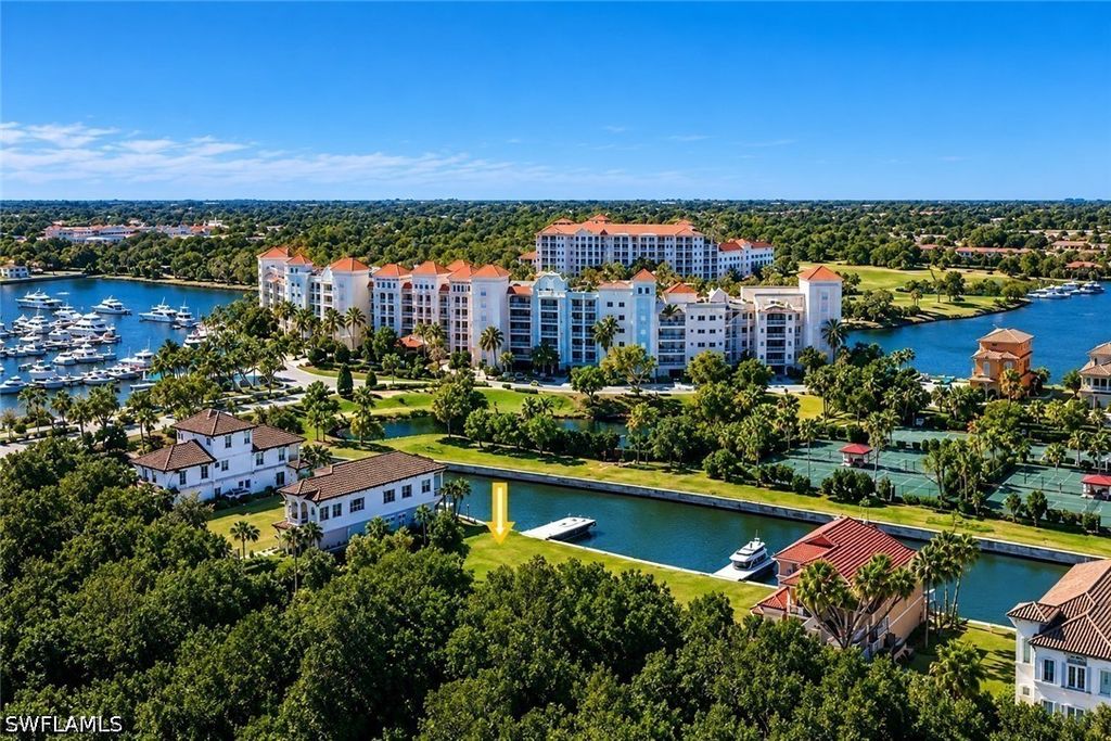 210 Harbor Village Pt, PALM COAST