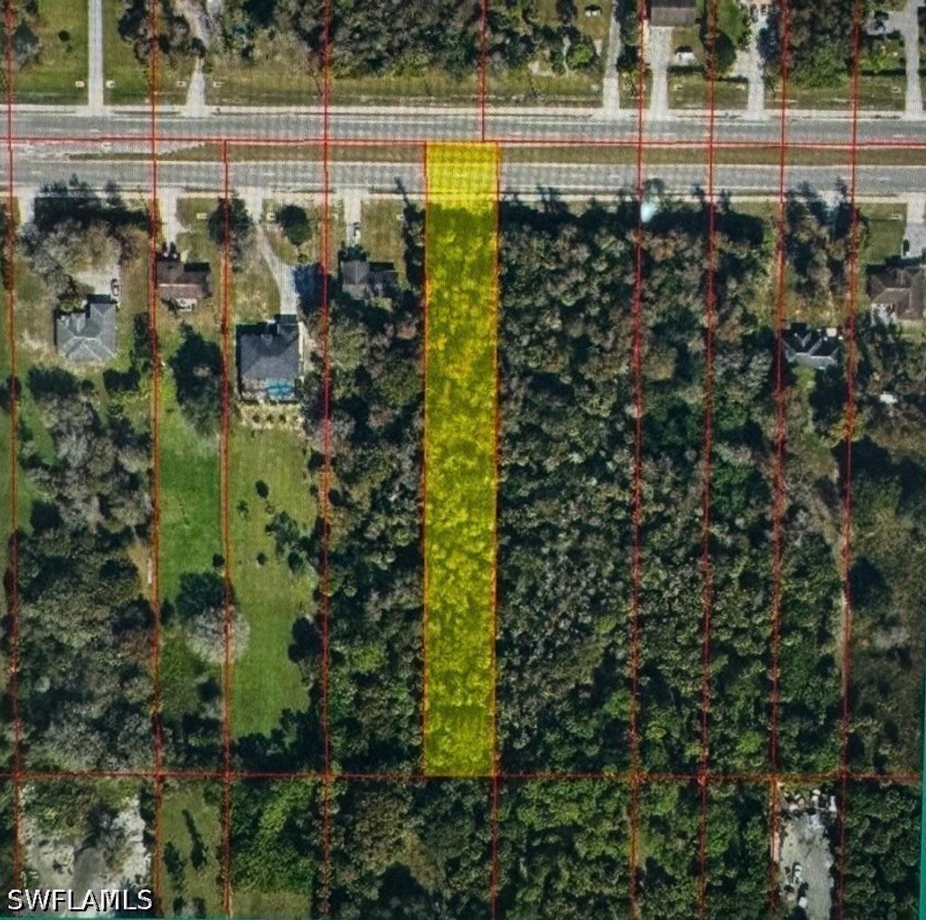 2520 Golden Gate Blvd E, Naples