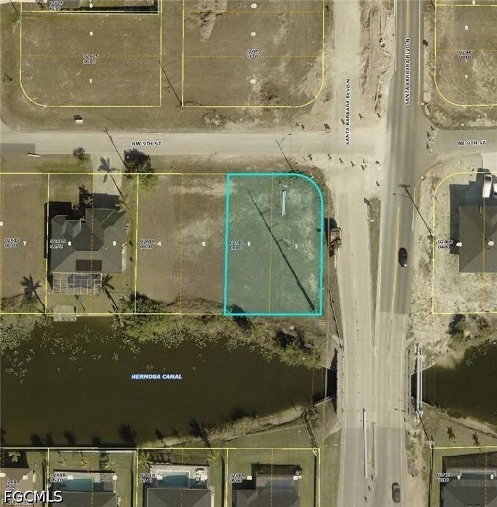 2 Nw 9th St, Cape Coral
