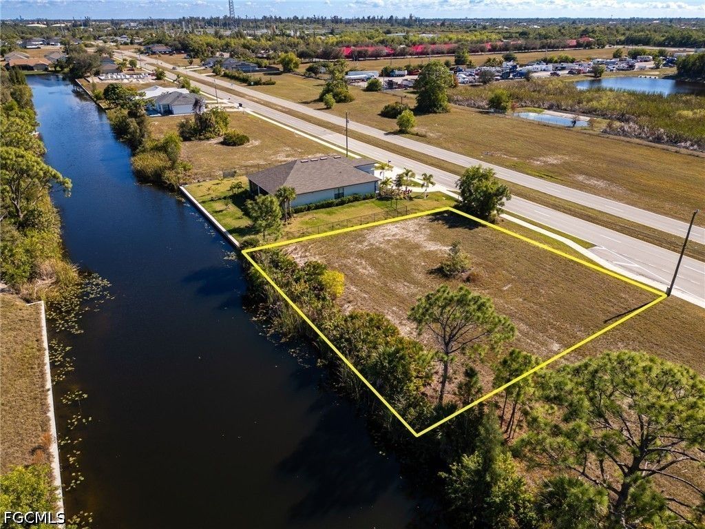 2719 Ceitus Pkwy, Cape Coral
