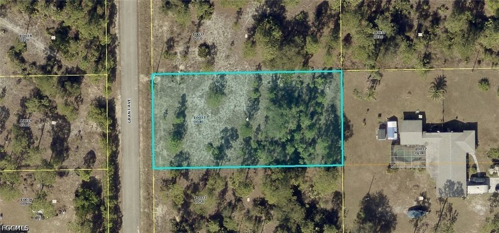 316 Grant Ave, LEHIGH ACRES