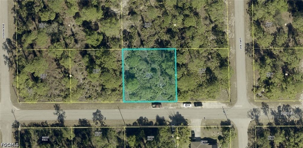 805 E 17th St, Lehigh Acres