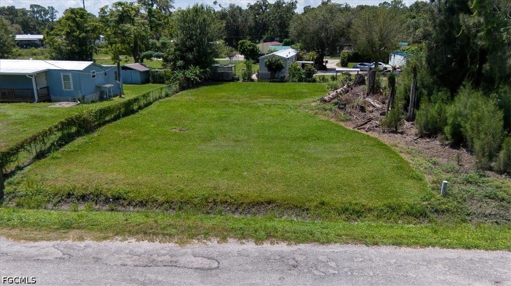1043 Shawnee Ave, Labelle