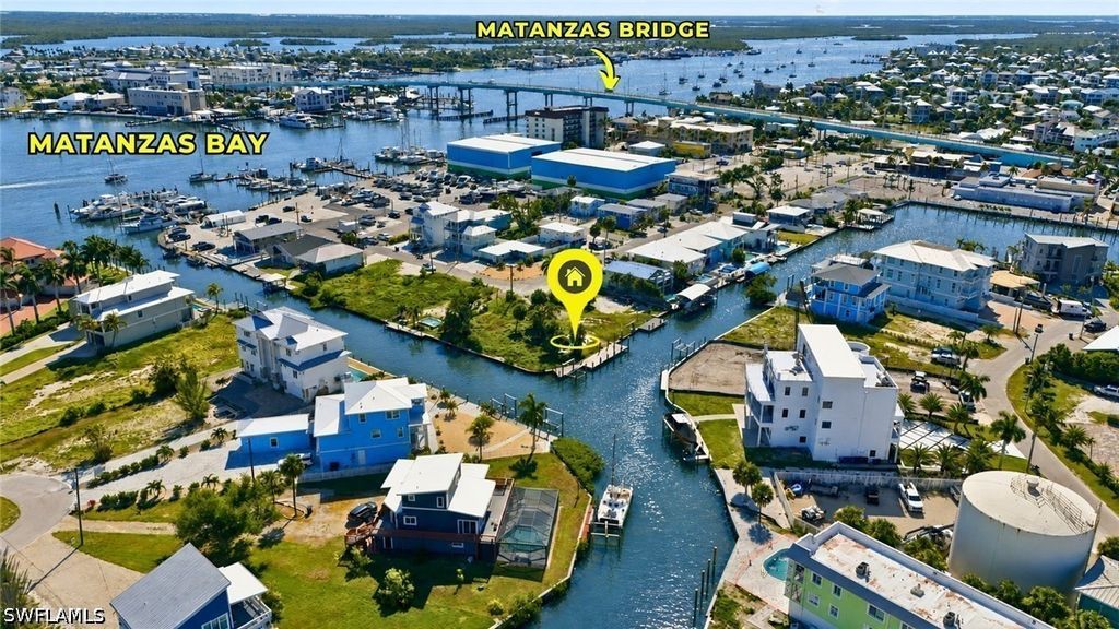 800 3rd St, Fort Myers Beach