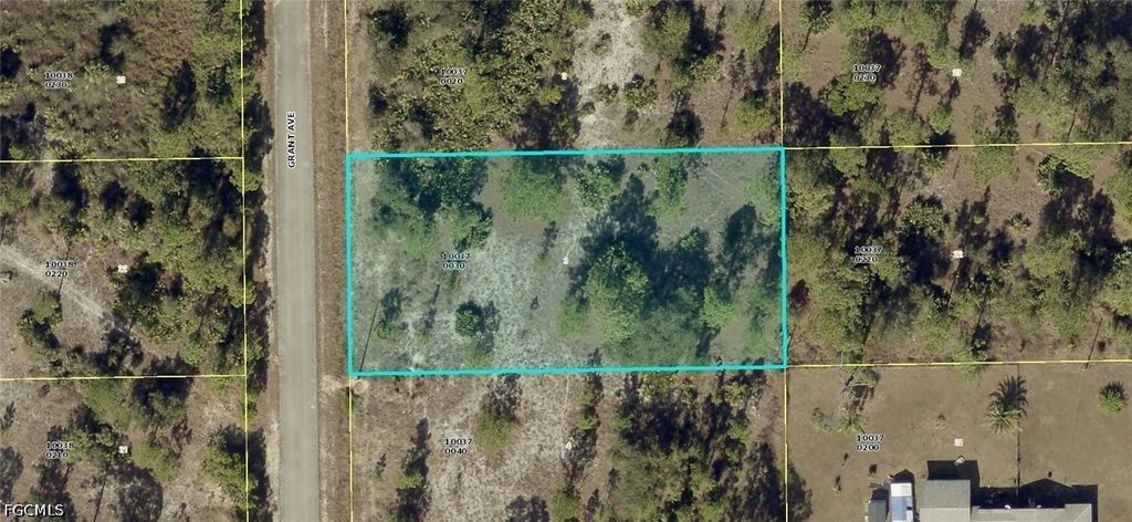 318 Grant Ave, Lehigh Acres