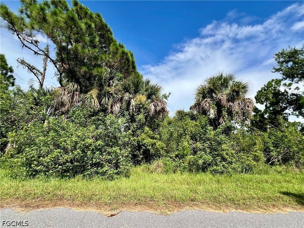 2168 Belvoir St, Port Charlotte
