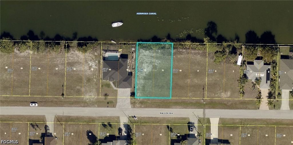 2021 Nw 9th Ter, Cape Coral