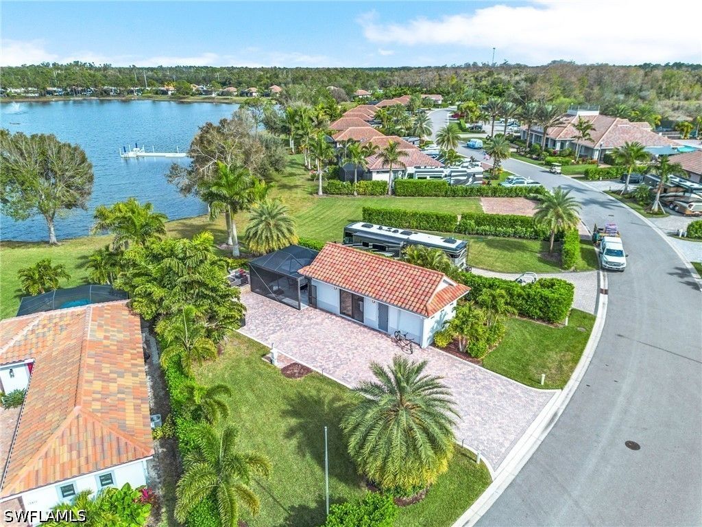 13447 Golden Palms Cir, Fort Myers