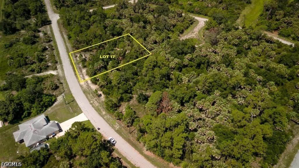 Lot #17 Hollister Ave, North Port