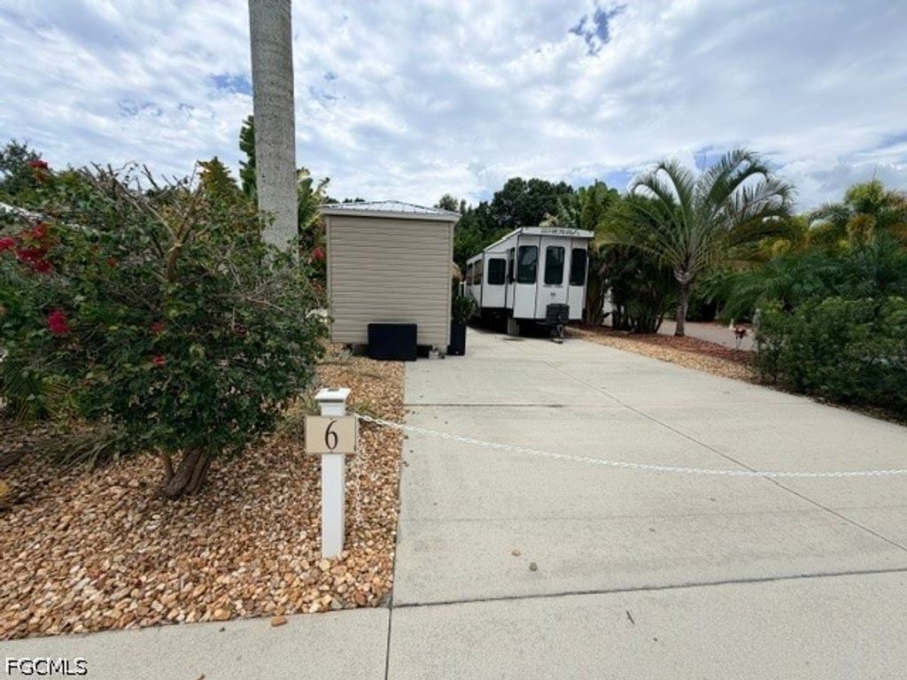 5110 Cypress Trail Resort Cir, FORT MYERS