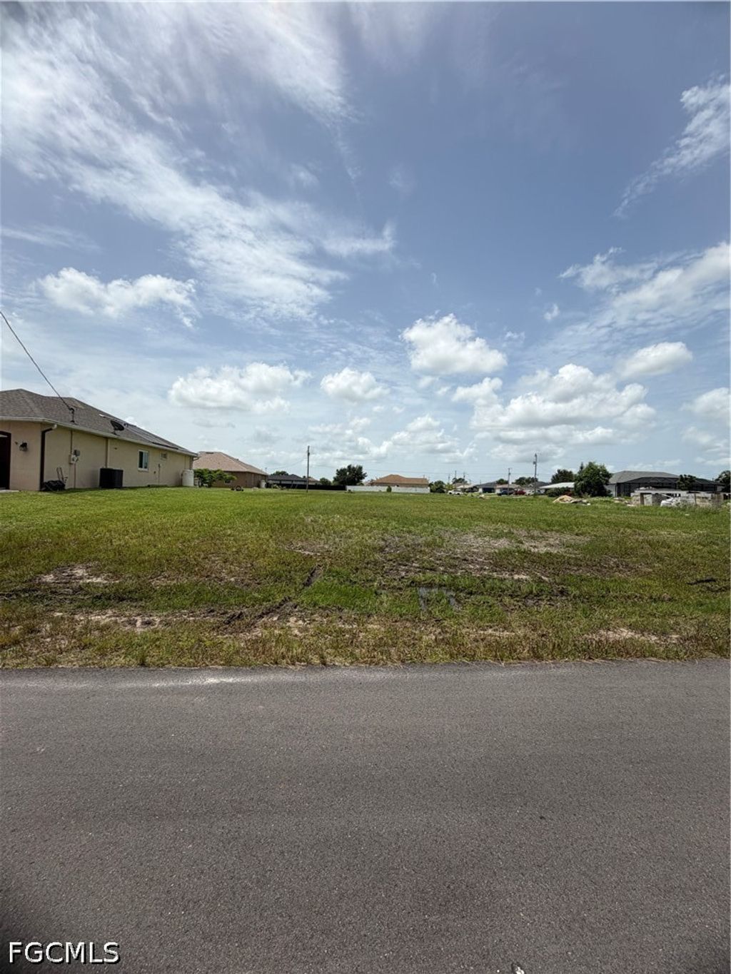 1616 Nw 5th St, Cape Coral