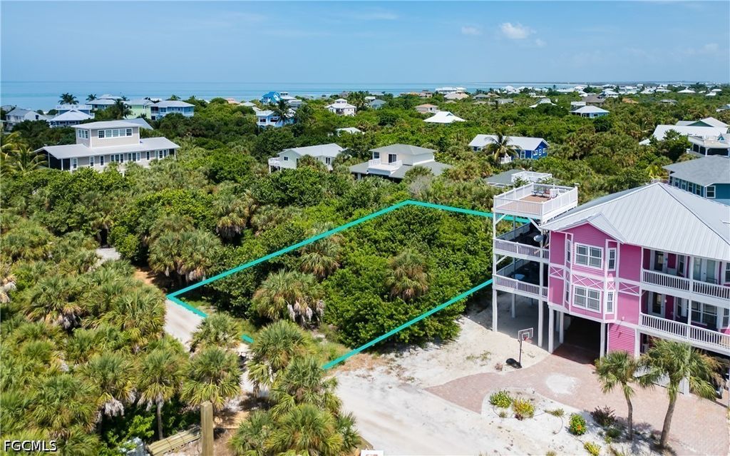 4520 Smugglers Dr, CAPTIVA