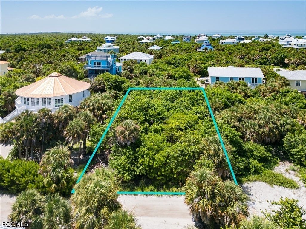 4471 Smugglers Dr, Captiva