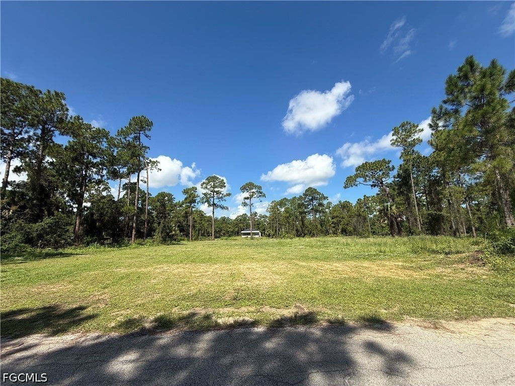 9 Hines Ave, LEHIGH ACRES